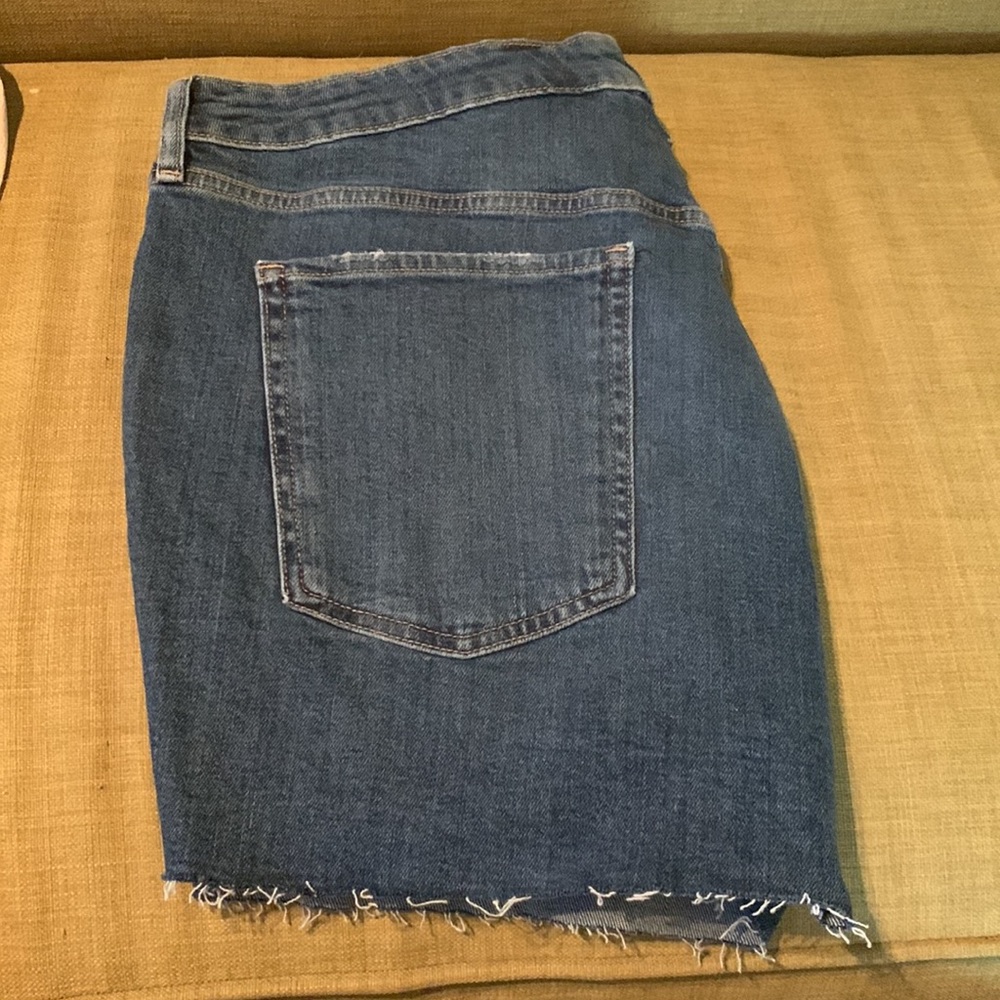Cutoff denim - Picture 5 of 5